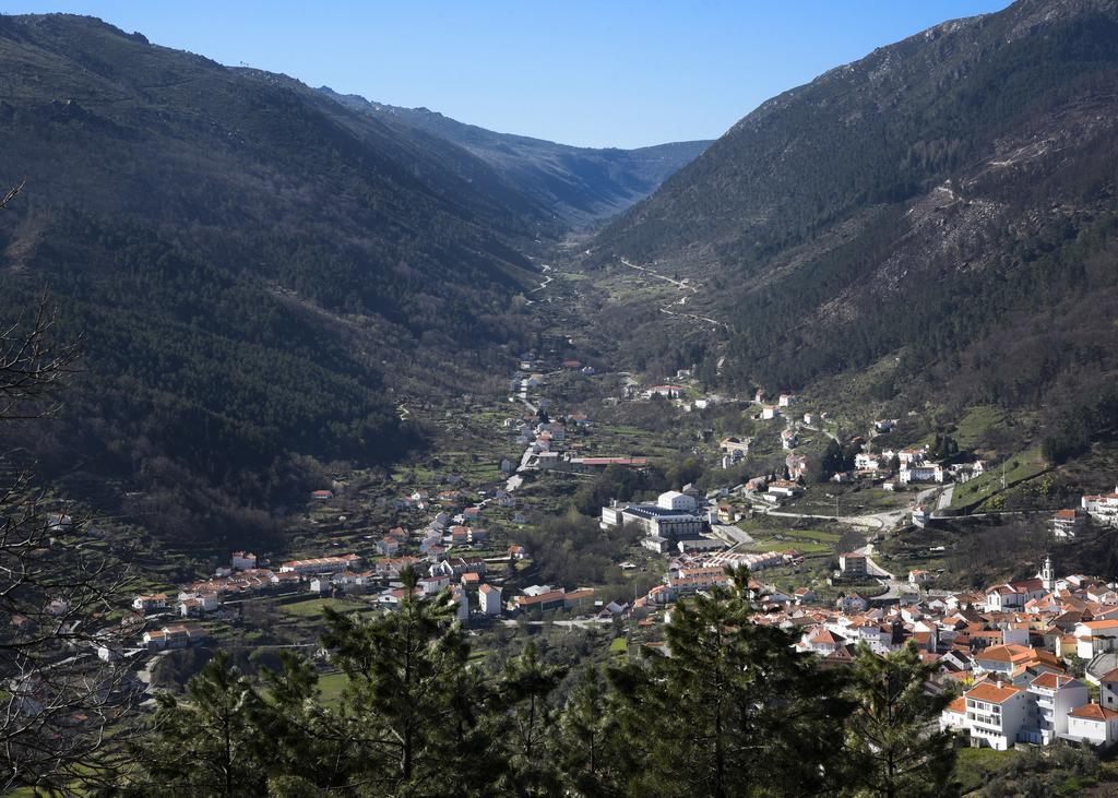 曼泰加什 Casa Cerro Da Correia旅馆 外观 照片