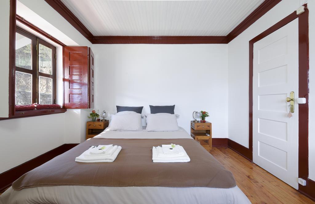 曼泰加什 Casa Cerro Da Correia旅馆 外观 照片